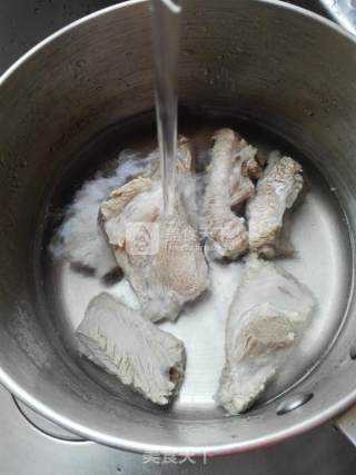 Lotus Root Pork Ribs Soup recipe