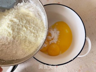 Creamy Butter Cookies recipe