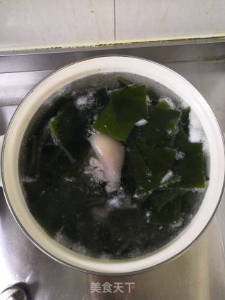 Seaweed Stewed Hoof recipe