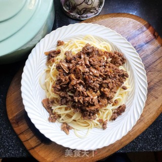 Beef Spaghetti with Matsutake Mushroom recipe