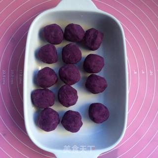 Purple Sweet Potato Crystal Dumplings recipe