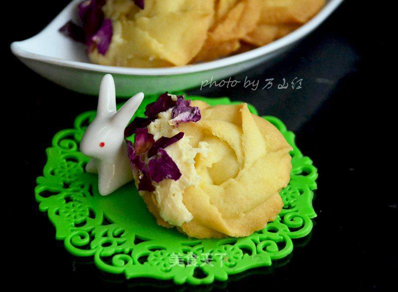 # Fourth Baking Contest and is Love to Eat Festival# Rose Flower Cookies recipe