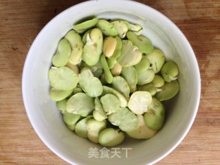 Peanut and Bean Pastry with Moss recipe