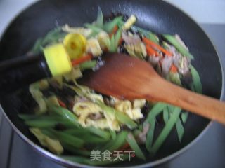 Colorful Lettuce Shreds recipe