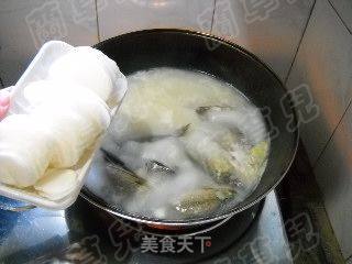 Chrysanthemum Pisces Hot Pot recipe