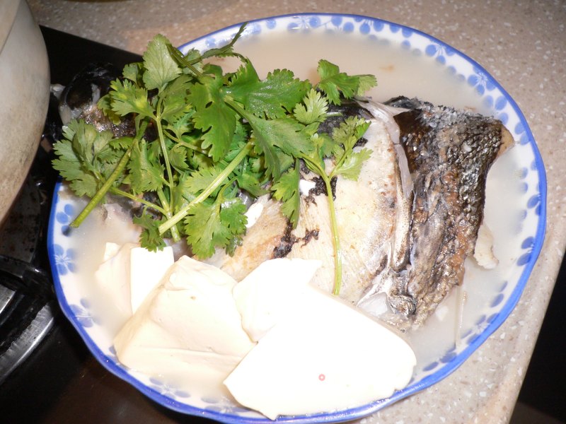 Pan-fried Fish Head Tofu Soup recipe