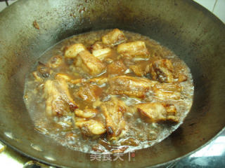 [cantonese Cuisine] The Most Photographed Fruit in The Dish [pineapple Ribs Boat] recipe