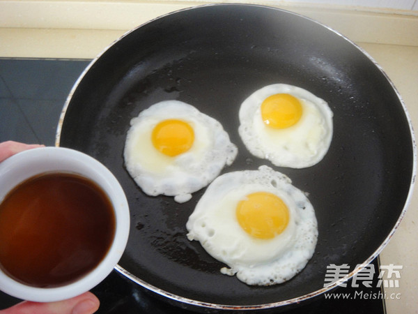 Fried Poached Egg recipe