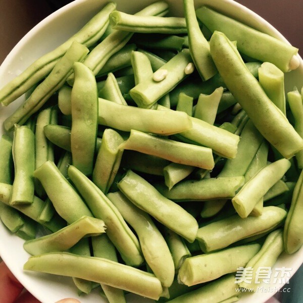 Stir-fried String Beans recipe