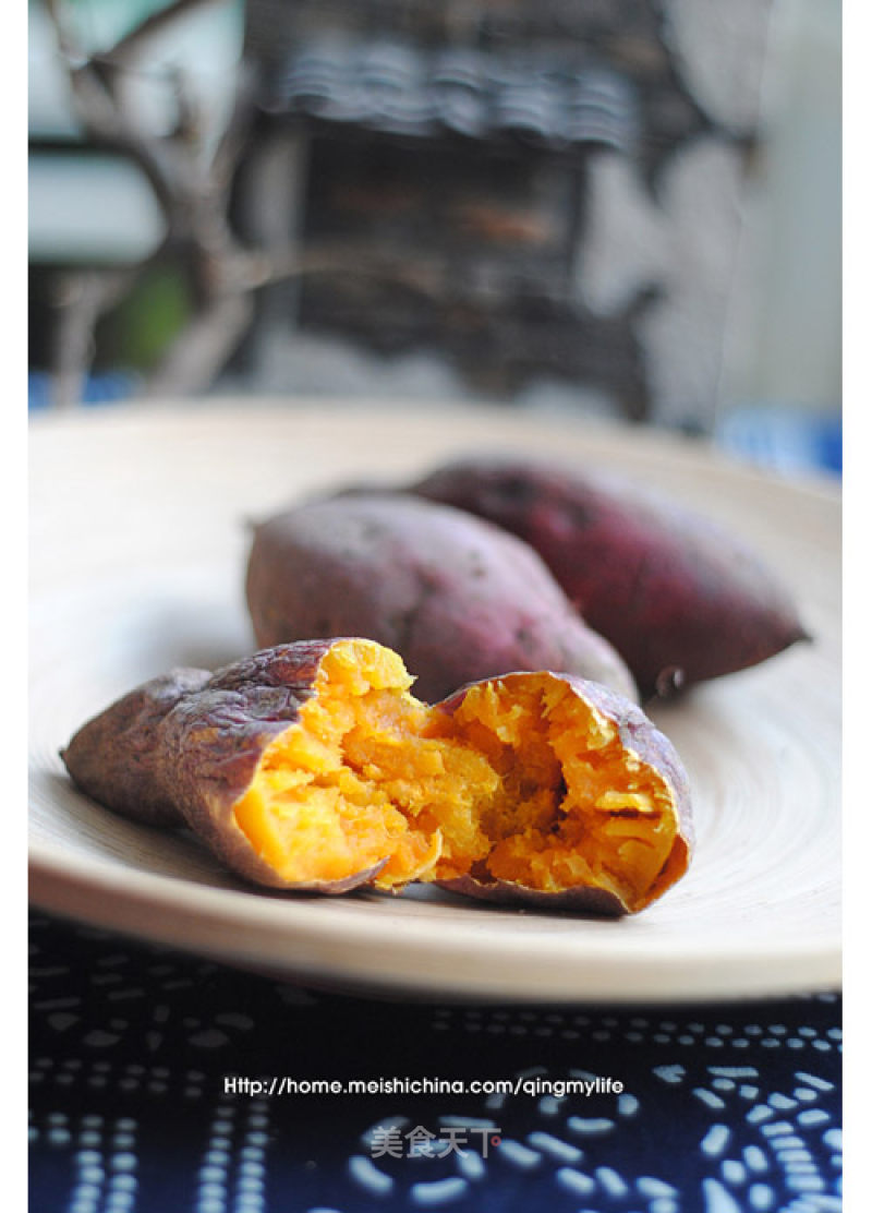 [microwave-baked Sweet Potatoes] Very Sweet and Warm recipe