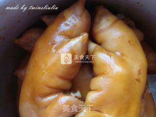 Sauce Pork Trotters recipe