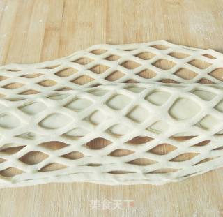 Creative Mesh Bread recipe