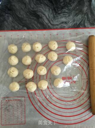 Mung Bean and Chestnut Crisp recipe