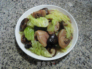 Boiled Cured Chicken Drumsticks with Mushrooms and Cabbage recipe