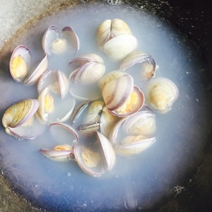 Steamed Egg with Clams recipe