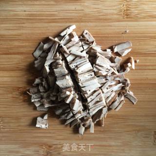 Malantou Mixed with Dried Tofu recipe