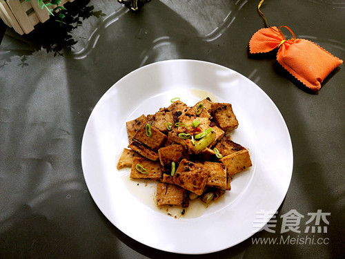 The Vegetarian Dish Tastes Like Grilled Meat-----black Pepper Thousand-page Tofu recipe