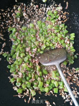 String Beans with Minced Meat recipe