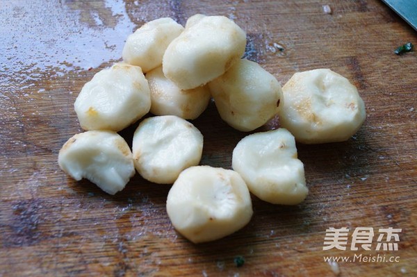 Steamed Egg Patties with Water Chestnuts recipe