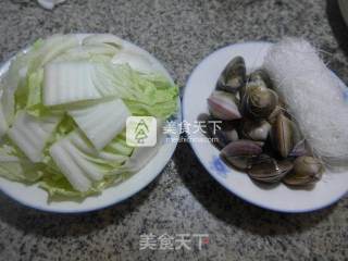 Cabbage and Clam Soup with Vermicelli recipe