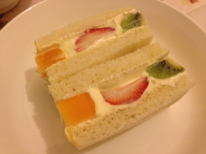 Fruit Sandwich at The Late Night Bakery recipe