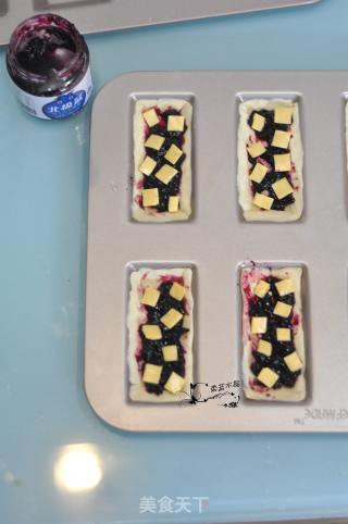 Blueberry Cheese Crisp recipe