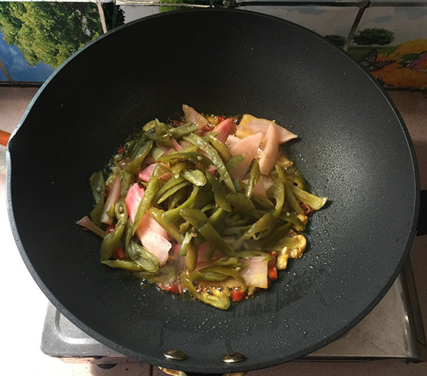 Fried Pork Belly with Kimchi recipe