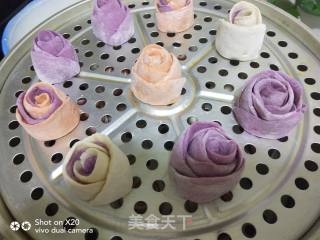 Twenty-eight Noodles ~ Rose Flower Buns recipe