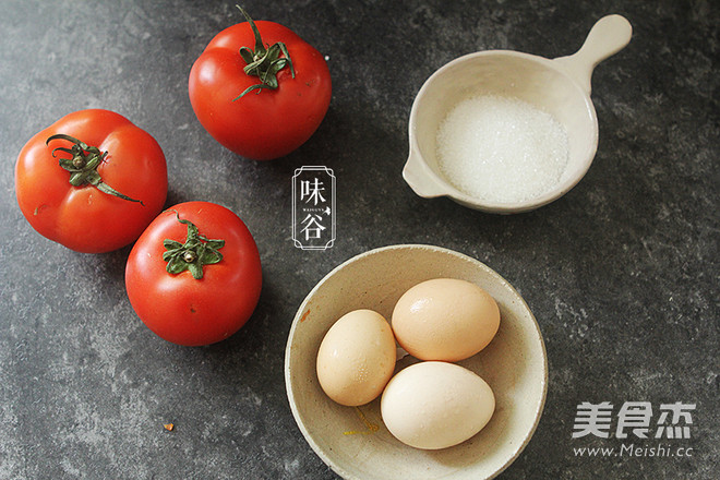 Tomato Scrambled Eggs recipe
