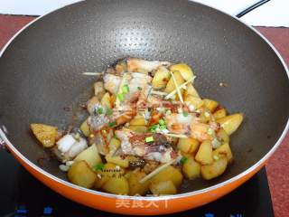 Fish Stew with Potatoes recipe