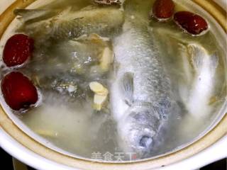 Angelica Crucian Carp Nourishing Soup recipe