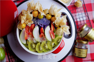 Fruit and Vegetable Bird's Nest Salad recipe