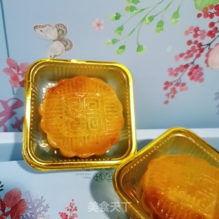 Date Paste Filling Mooncakes recipe