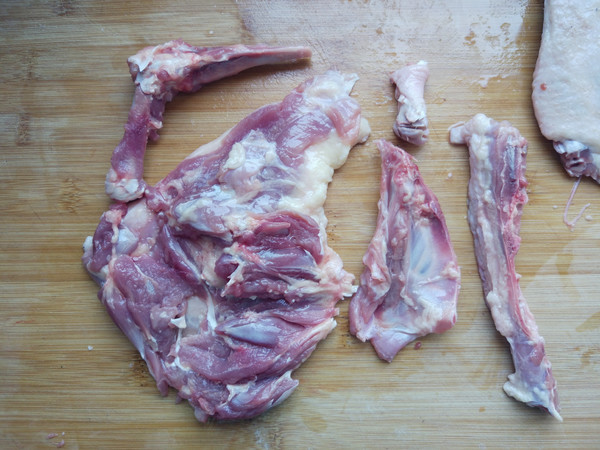 Stir-fried Duck with Spicy Lotus Root recipe