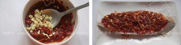 Steamed Sea Fish Cubes with Chopped Pepper recipe