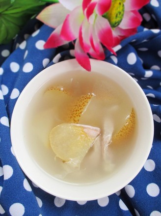 Chuanbei Lily and Snow Pear Soup