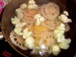 Spicy Hot Pot-take Advantage of The Sky is Not Dry, The Girls in The North Quickly Eat Spicy ~~~ recipe