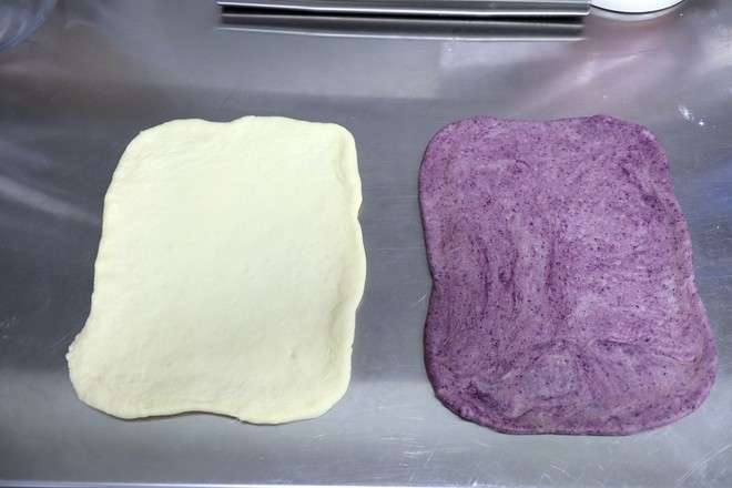 Polish Kind of Purple Potato Two-color Toast recipe