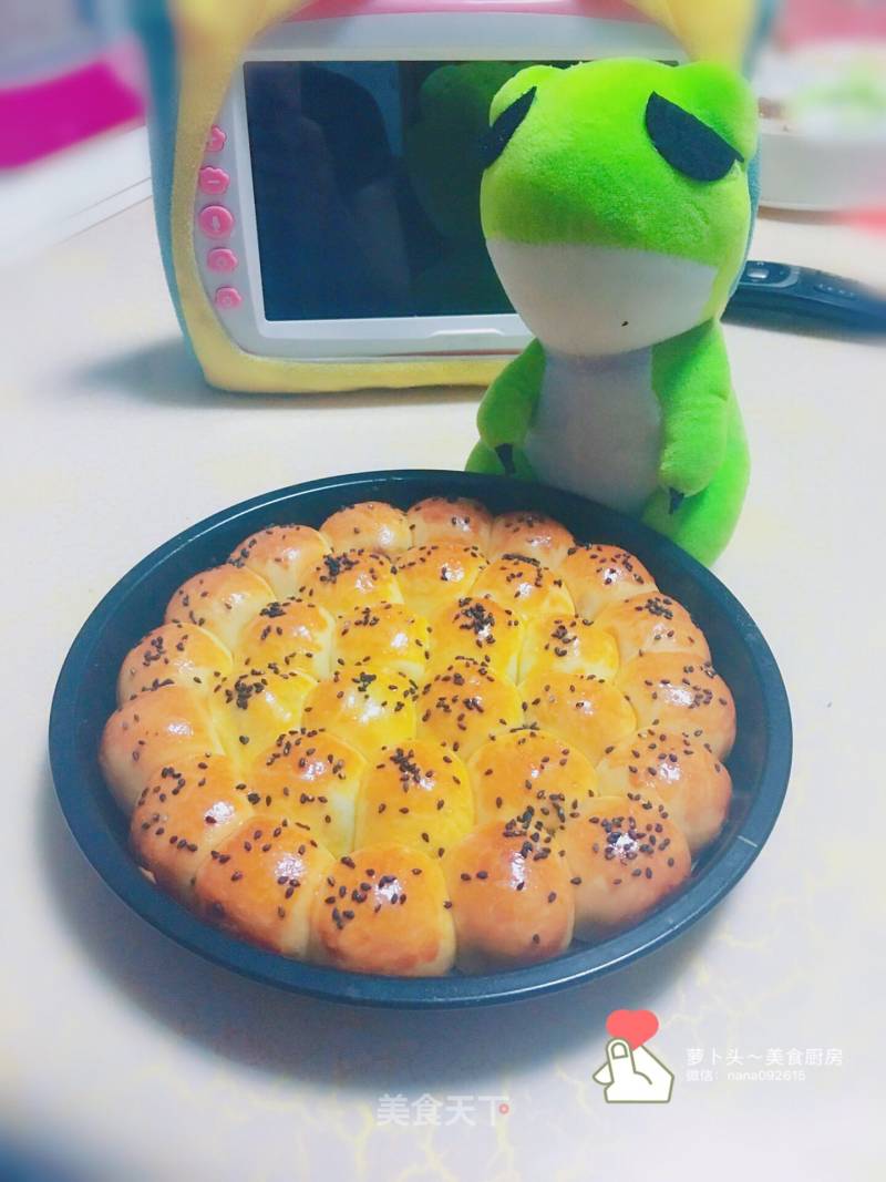 Bean Paste Meal Buns recipe