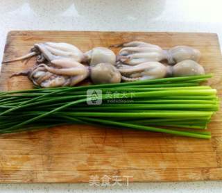 Chives and Octopus recipe