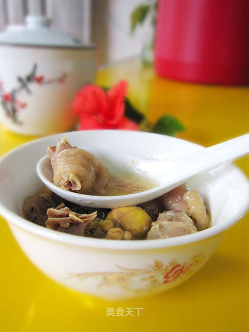 [cantonese Cuisine] Medicinal Diet Health Soup—tianqi Stewed Chicken recipe