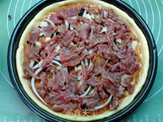 Black Pepper Beef Pizza recipe