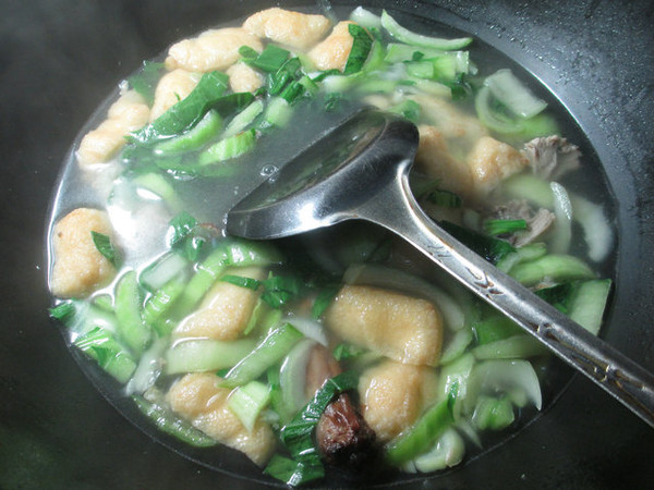 Duck Bone Oil, Tofu and Vegetable Soup recipe