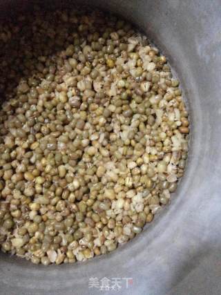 Lily Green Bean Paste recipe