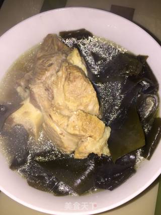 Kelp Bone Soup recipe