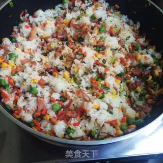 Assorted Fried Rice with Red Sausage recipe