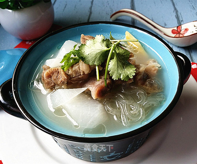 Beef and Radish Vermicelli Soup recipe