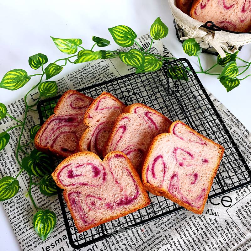 Purple Sweet Potato Toast recipe