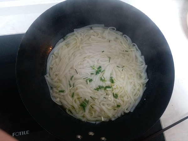 [auspicious Ruyi] Rice Noodles Simmered in Chicken Soup recipe