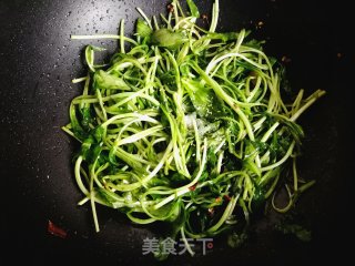 Spicy Stir-fried Malan Tou recipe